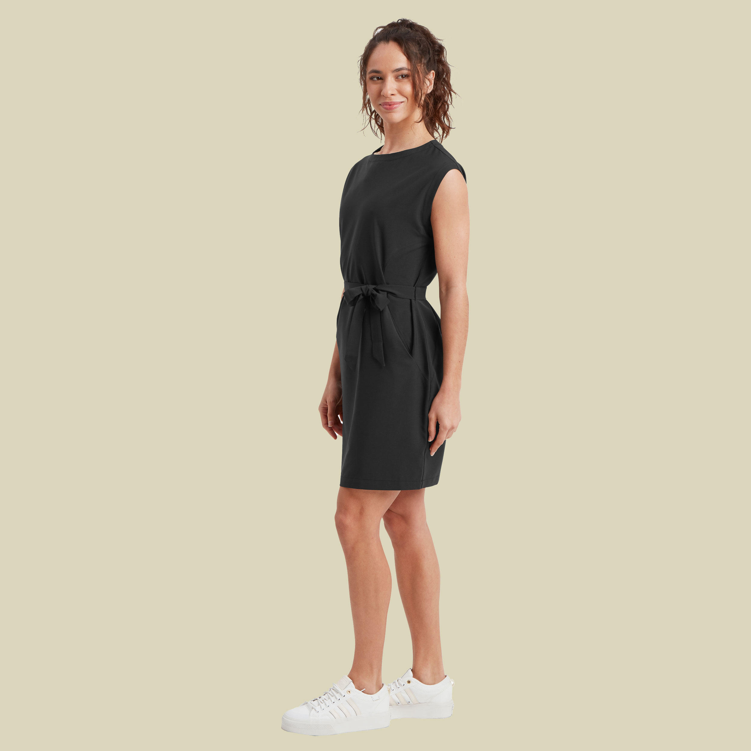 Sajilo Travel Dress S schwarz - Farbe black