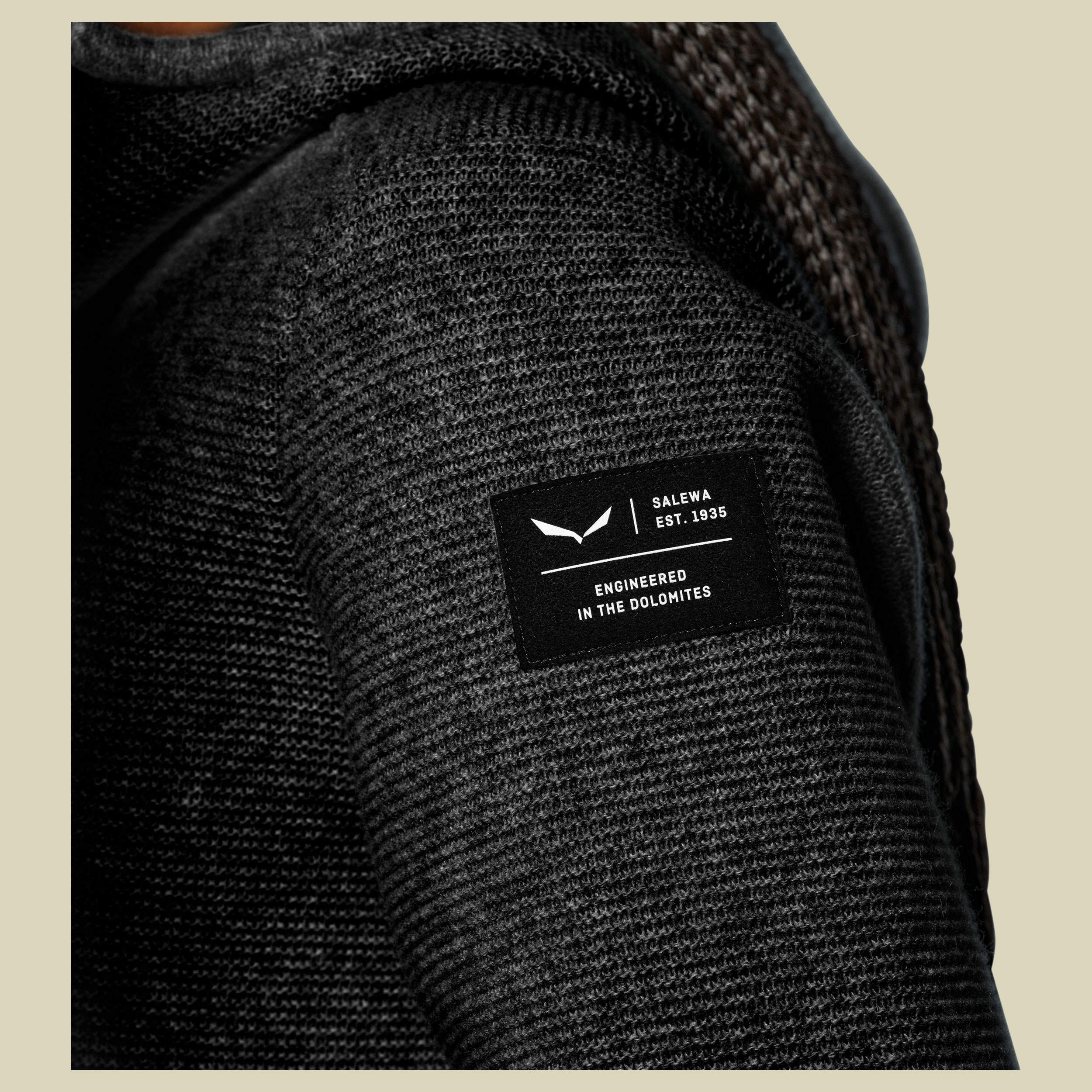 Fanes Sarner Jacket Women 42 schwarz - black out melange