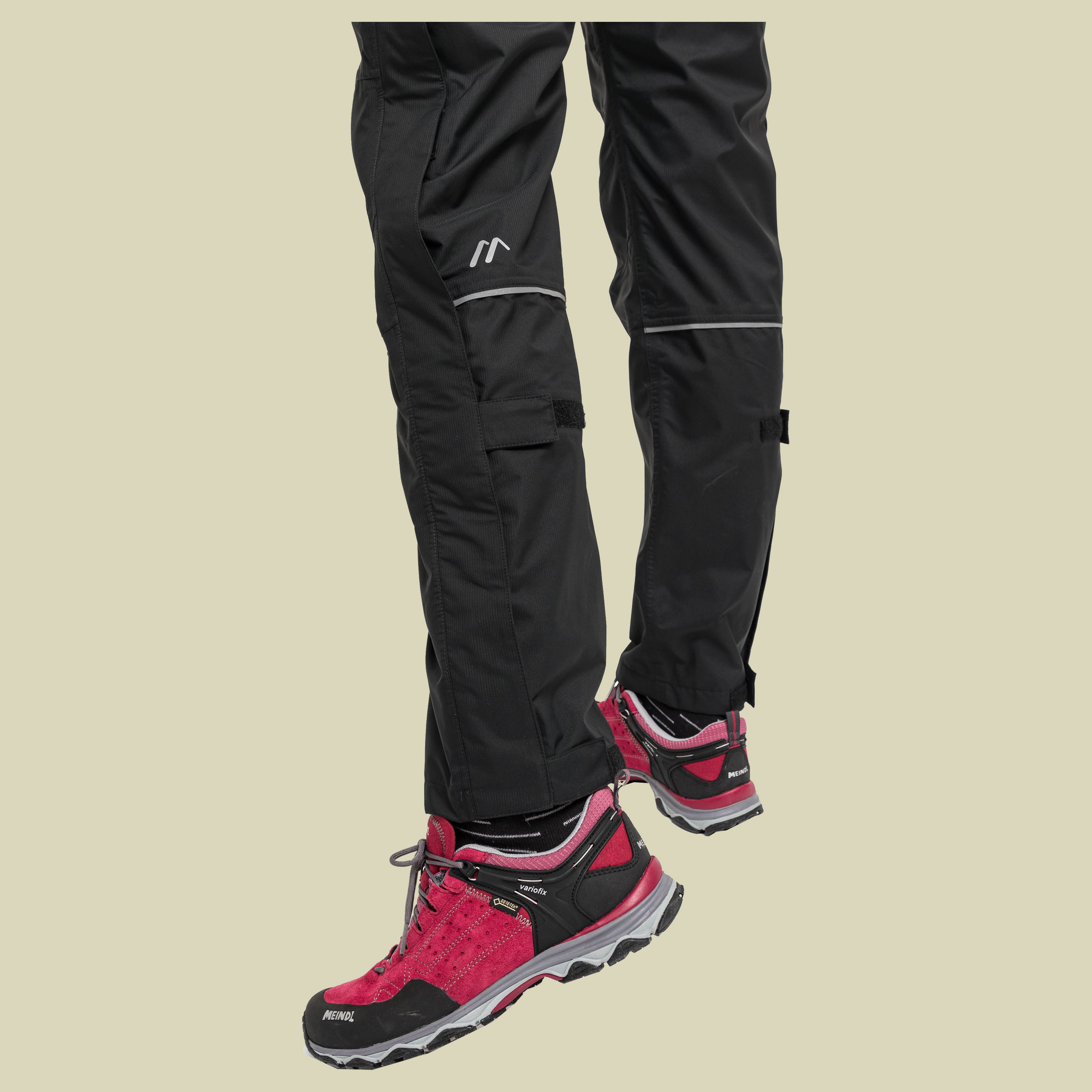 Raindrop Lady 44  schwarz - black
