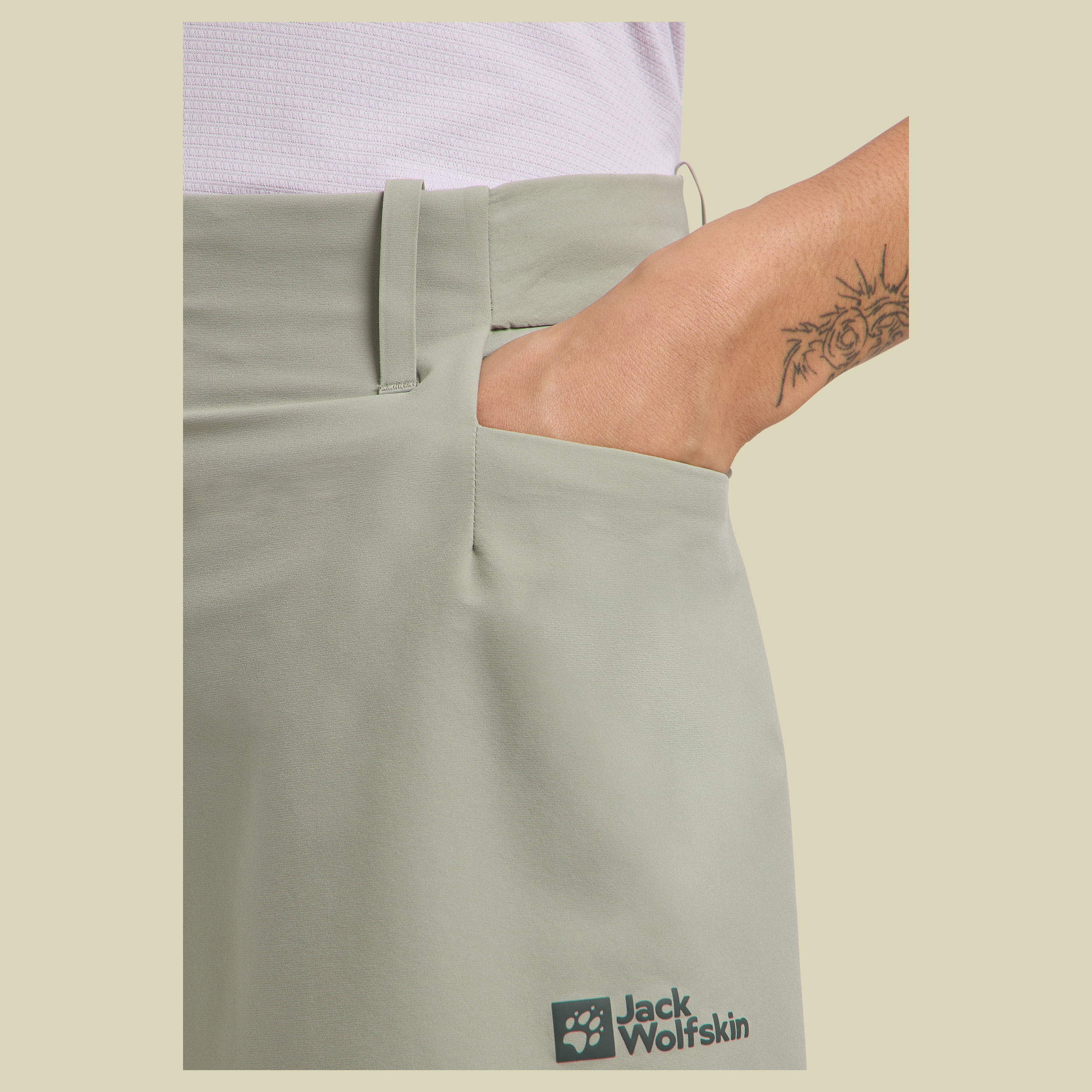 Prelight Stride Shorts Women 42 grün - mint leaf