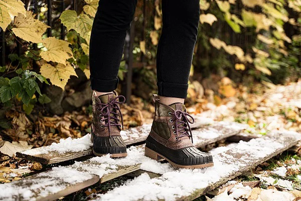 Outdoor Imagebild - Winterstiefel in der Detailansicht