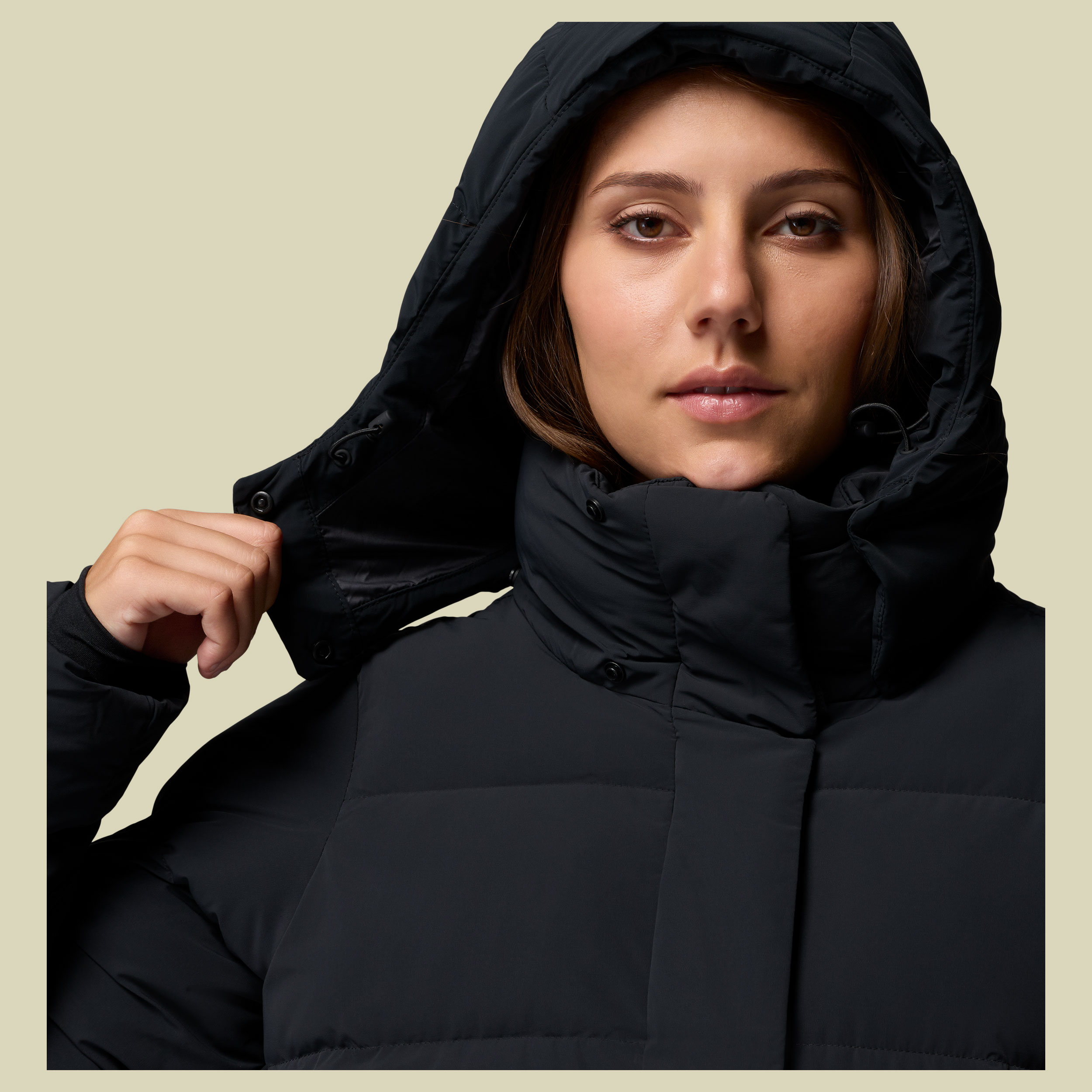 Amaze Puff Hooded Jacket Women XS schwarz - black