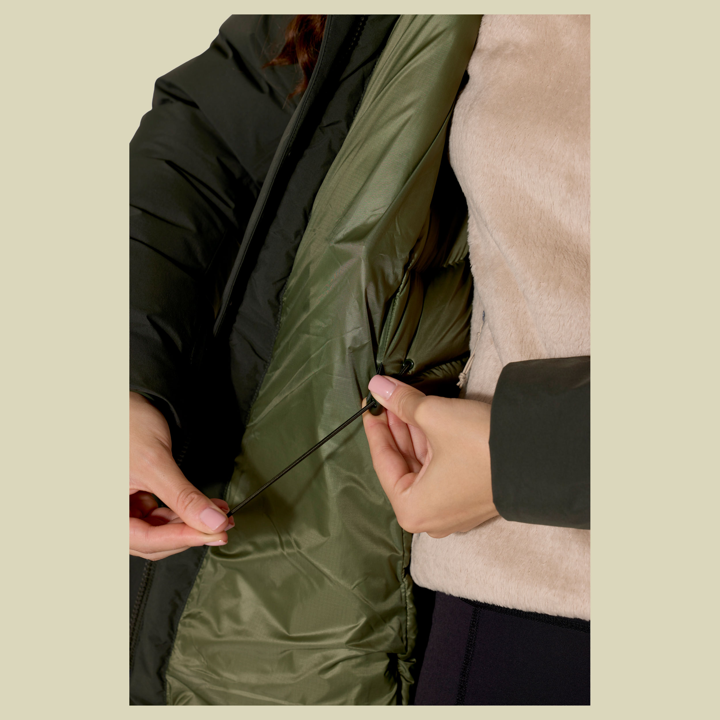 Valiance Parka Women 46 (18) grün - dark army