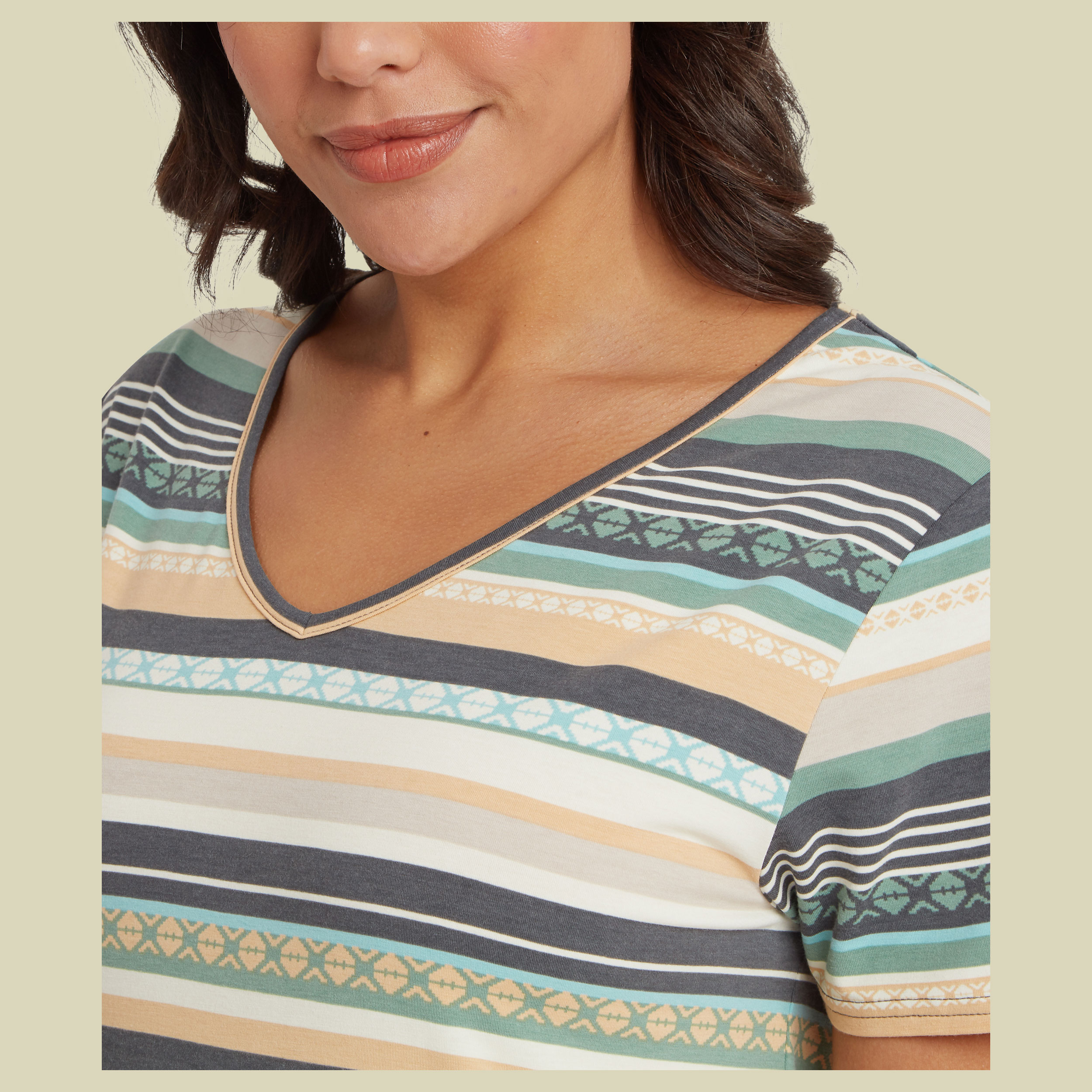 Neha V-Neck Tee XL mehrfarbig - Farbe black indreni