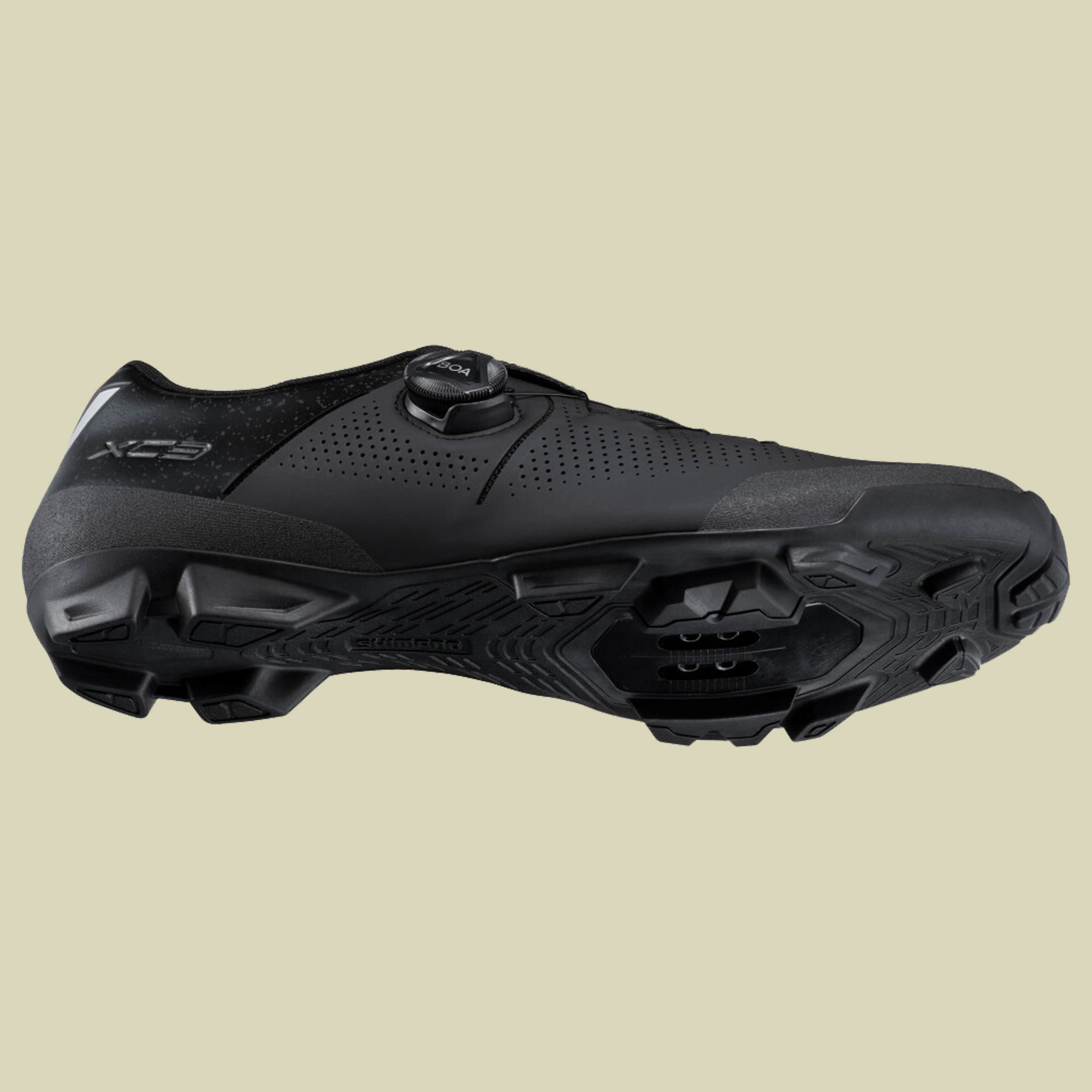 XC302 47-wide schwarz L01