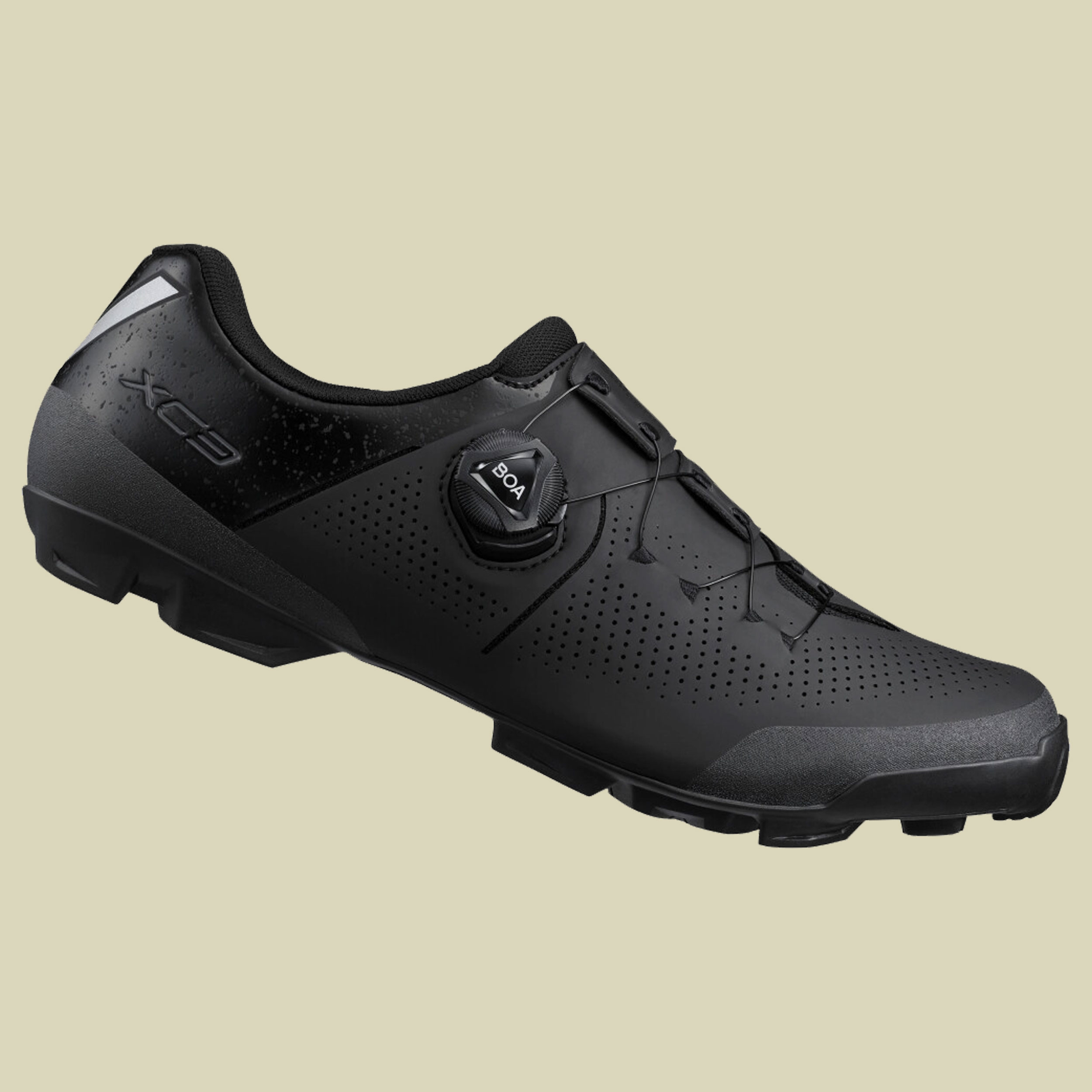 XC302 47-wide schwarz L01